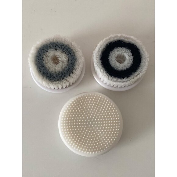 Vanity Planet Facial Cleansing Skin Spa 3 Interchangable Brushes Cordless Pucker - Picture 9 of 16